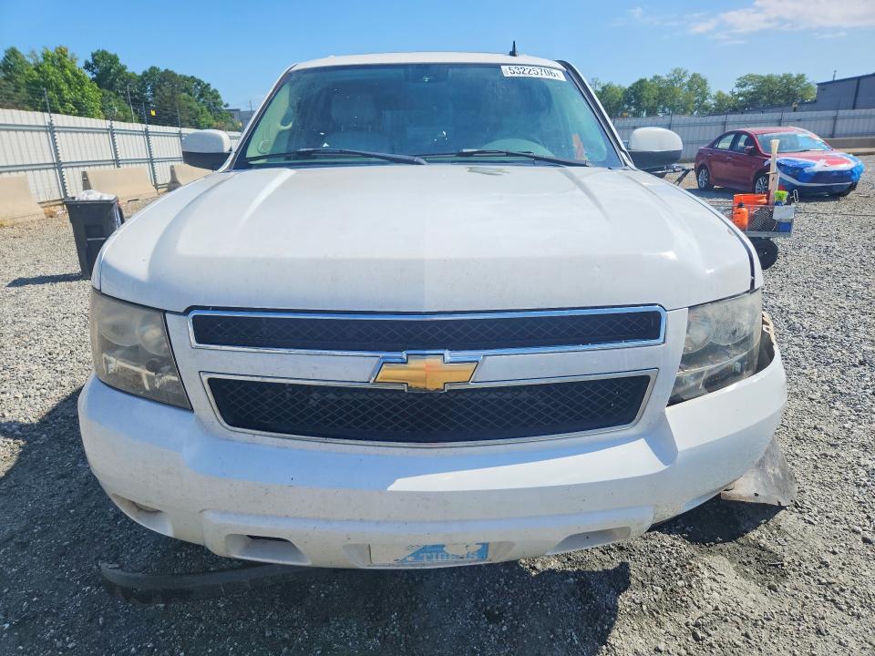 53225706 :رقم المزاد ، 1GNFC16087J190009 vin ، 2007 Chevrolet Suburban مزاد بيع