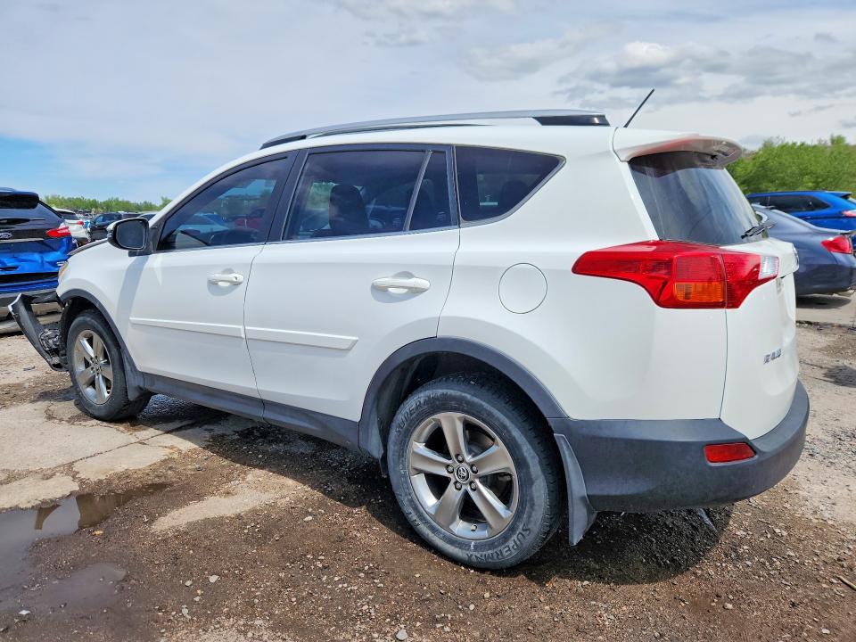 2015 Toyota Rav4 მანქანა იყიდება აუქციონზე, vin: JTMRFREV1FD117179, აუქციონის ნომერი: 54726026