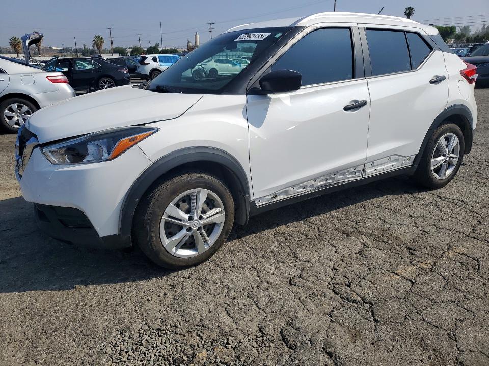 Продаж на аукціоні авто 2019 Nissan Kicks, vin: 3N1CP5CU4KL560715, номер лоту: 52903146