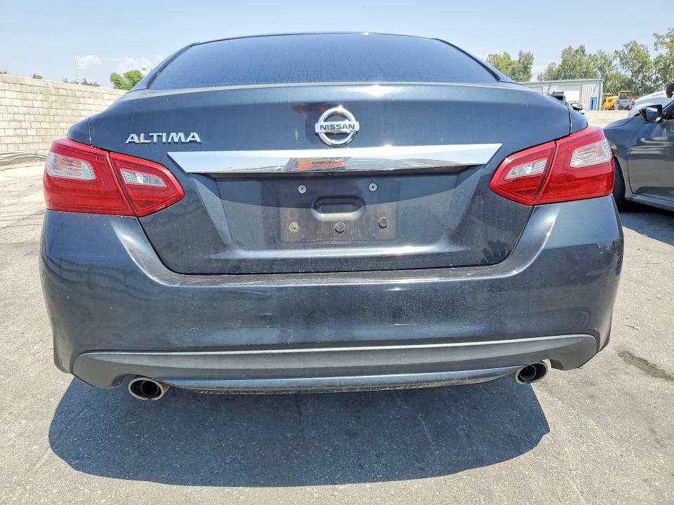 Auction sale of the 2018 Nissan Altima, vin: 1N4AL3AP3JC164163, lot number: 52008536