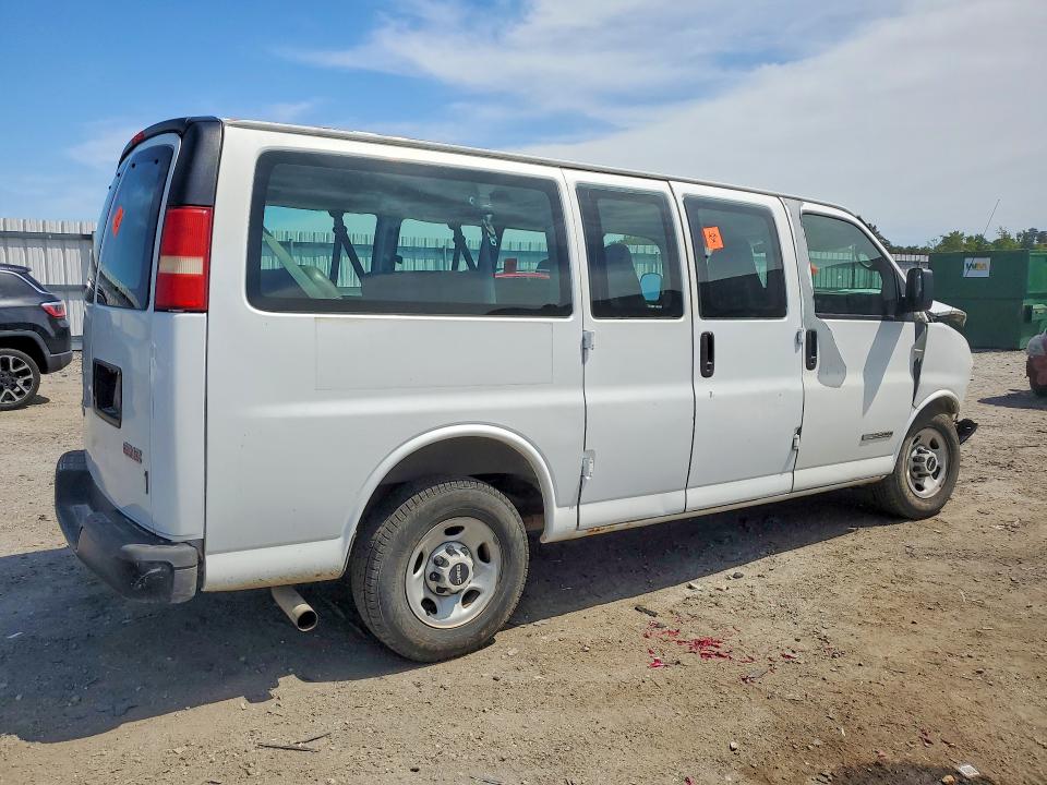 52354726 :رقم المزاد ، 1GJGG25V161219359 vin ، 2006 Gmc Savana مزاد بيع