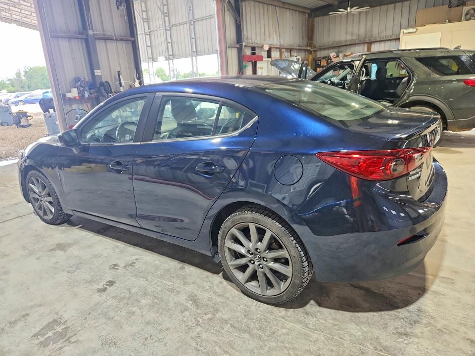 54632876 :رقم المزاد ، 3MZBN1V34JM271867 vin ، 2018 Mazda 3 مزاد بيع