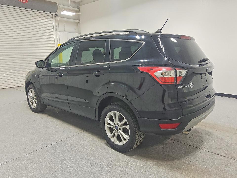 Продаж на аукціоні авто 2018 Ford Escape, vin: 1FMCU9HD1JUB28394, номер лоту: 51881246