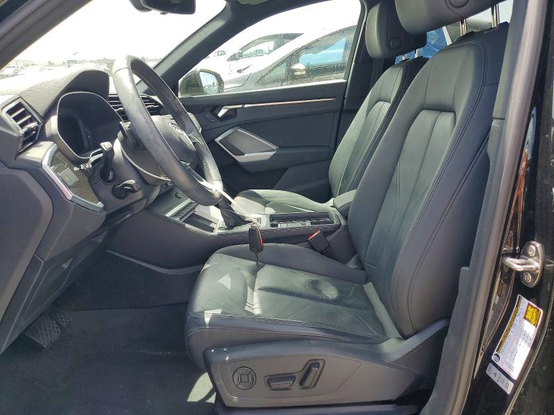 55213246 :رقم المزاد ، WA1DECF38N1131940 vin ، 2022 Audi Q3 مزاد بيع