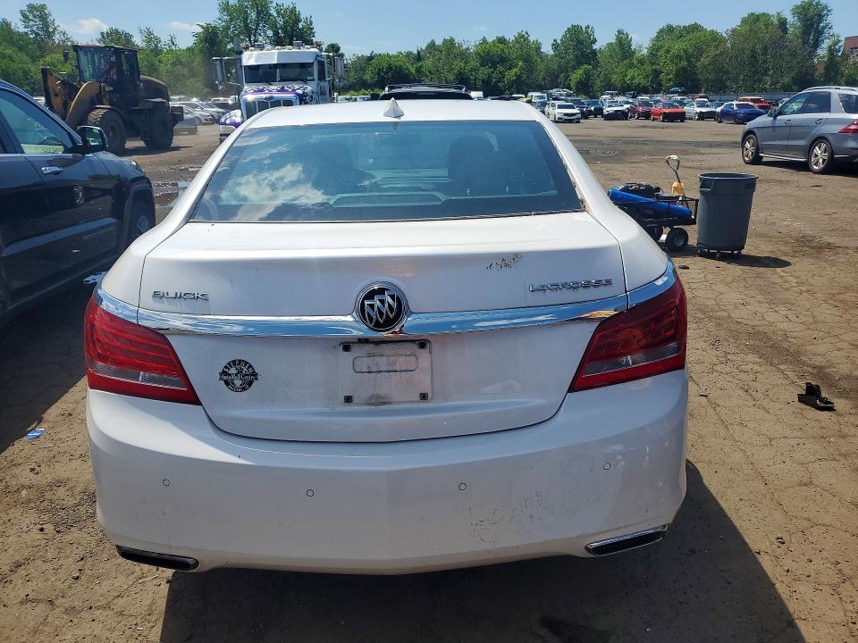 53711236 :رقم المزاد ، 1G4GB5G31FF242805 vin ، 2015 Buick Lacrosse مزاد بيع