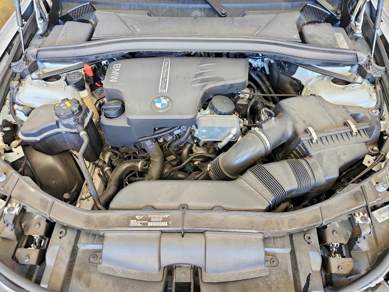 2015 Bmw X1 მანქანა იყიდება აუქციონზე, vin: WBAVM1C54FVW57108, აუქციონის ნომერი: 53045726