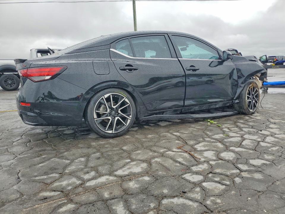 52616516 :رقم المزاد ، 3N1AB8DV0SY402017 vin ، 2025 Nissan Sentra مزاد بيع