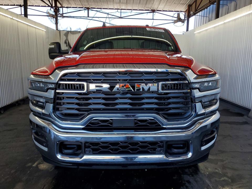 51912206 :رقم المزاد ، 3C6UR5DJ6TG197822 vin ، 2026 Ram 2500 مزاد بيع