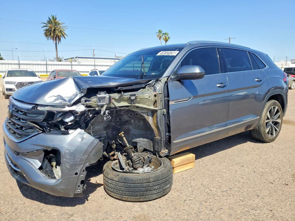 51613126 :رقم المزاد ، 1V2FE2CA6RC209653 vin ، 2024 Volkswagen Atlas Cross Sport مزاد بيع