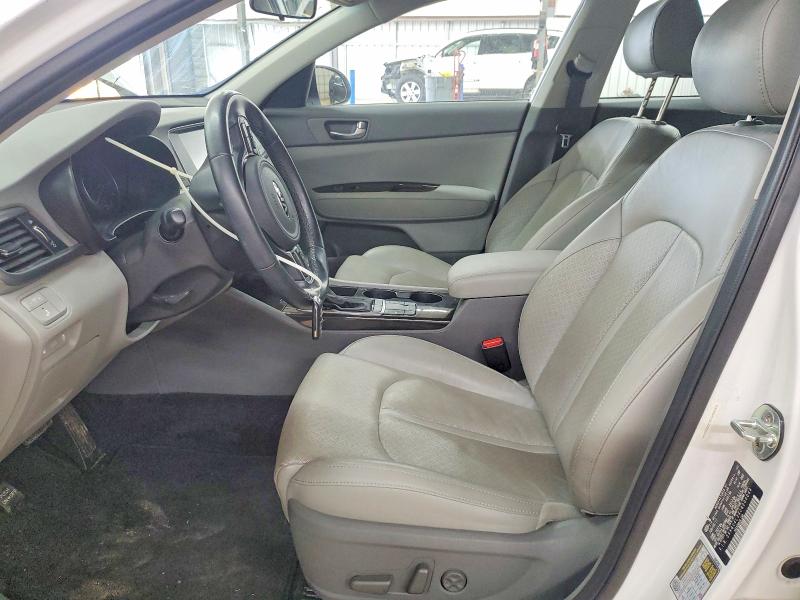 Продажа на аукционе авто 2018 Kia Optima, vin: 5XXGU4L3XJG200044, номер лота: 52843206