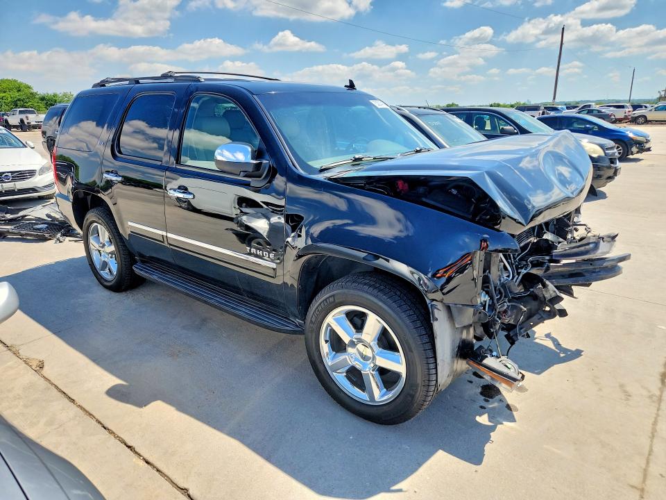 53014186 :رقم المزاد ، 1GNSCCE0XCR307337 vin ، 2012 Chevrolet Tahoe مزاد بيع