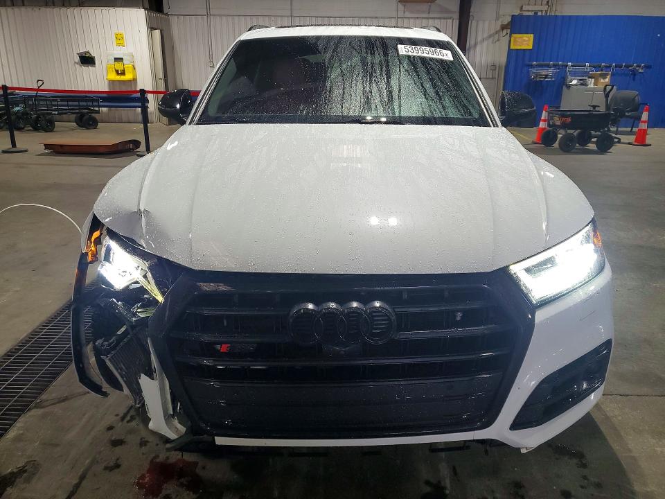 2020 Audi Sq5 მანქანა იყიდება აუქციონზე, vin: WA1C4AFY4L2100352, აუქციონის ნომერი: 53995966