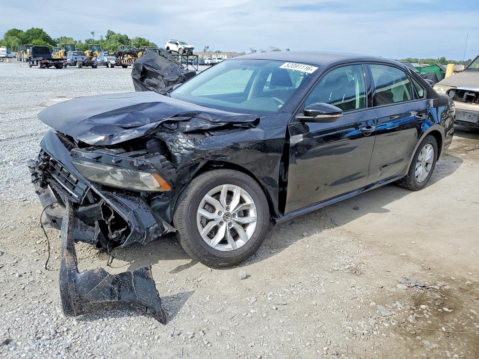 52091116 :رقم المزاد ، 1VWAA7A34JC013317 vin ، 2018 Volkswagen Passat مزاد بيع