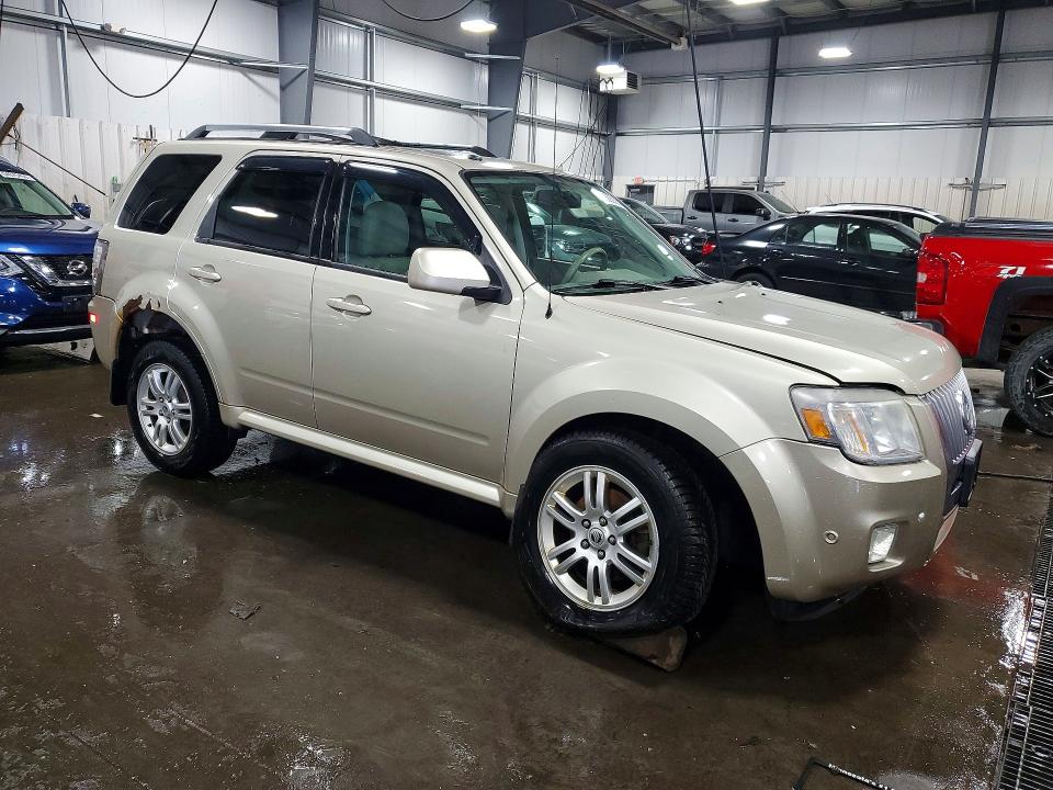 53665826 :رقم المزاد ، 4M2CN9HGXBKJ03447 vin ، 2011 Mercury Mariner مزاد بيع