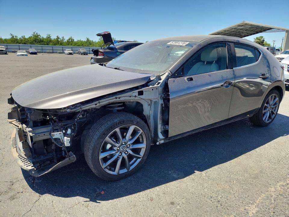 Продажа на аукционе авто 2019 Mazda 3, vin: JM1BPAMM7K1137716, номер лота: 52891276