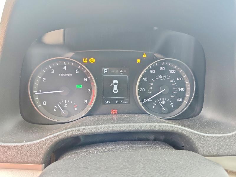 53109576 :رقم المزاد ، 5NPD84LF4JH267230 vin ، 2018 Hyundai Elantra مزاد بيع