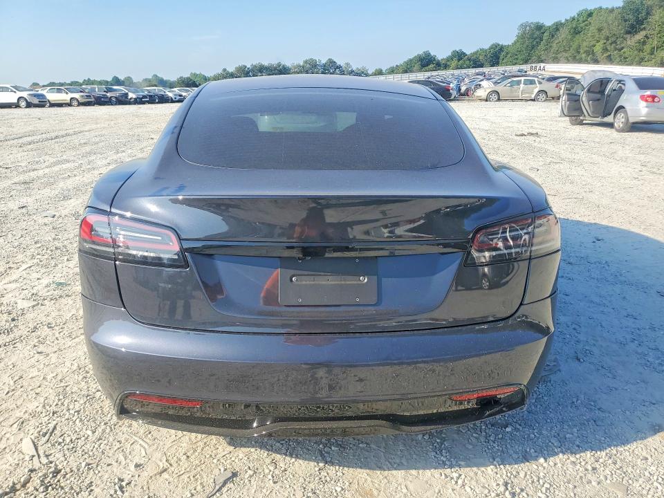 54259216 :رقم المزاد ، 5YJSA1E57TF557140 vin ، 2026 Tesla Model S مزاد بيع