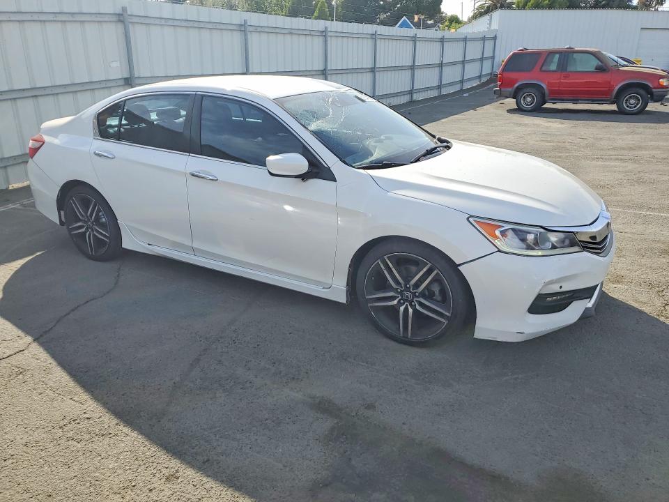 Продажа на аукционе авто 2016 Honda Accord, vin: 1HGCR2F63GA192465, номер лота: 55184066