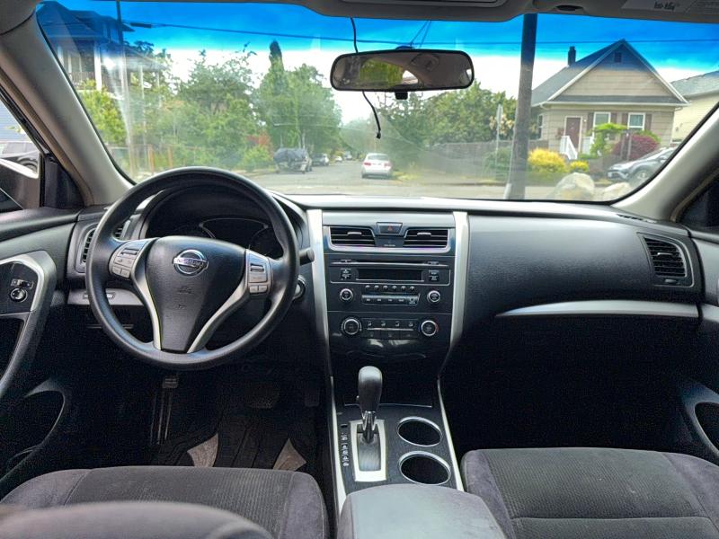 2013 Nissan Altima მანქანა იყიდება აუქციონზე, vin: 1N4AL3AP2DN572498, აუქციონის ნომერი: 55793246