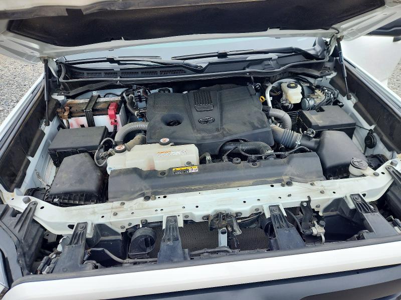 Продажа на аукционе авто 2024 Toyota Tundra, vin: 5TFLA5DB9RX158568, номер лота: 52822196
