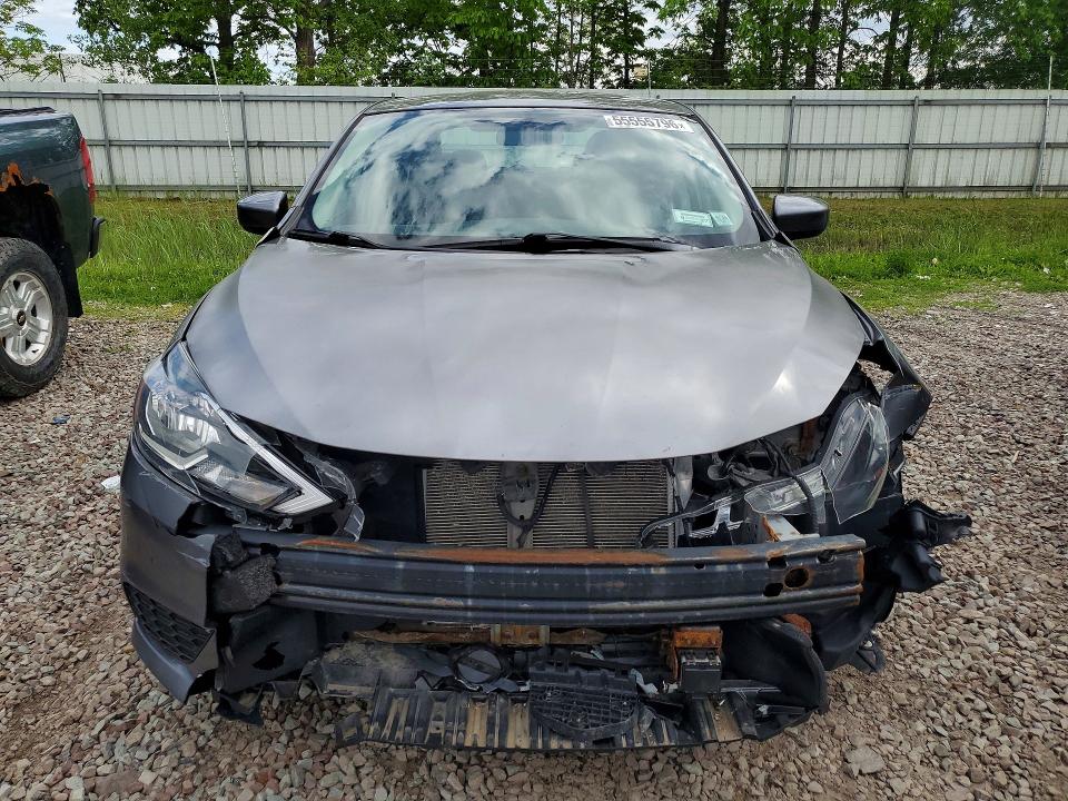 55555796 :رقم المزاد ، 3N1AB7APXJY221585 vin ، 2018 Nissan Sentra مزاد بيع