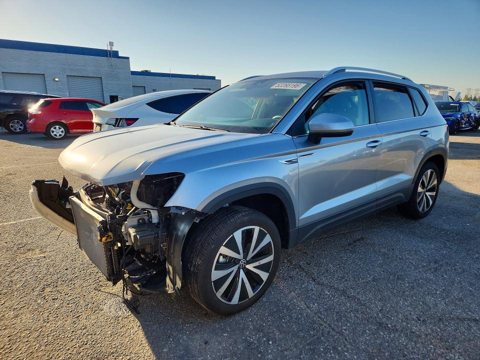 Продаж на аукціоні авто 2024 Volkswagen Taos, vin: 3VVSX7B23RM115599, номер лоту: 52268196