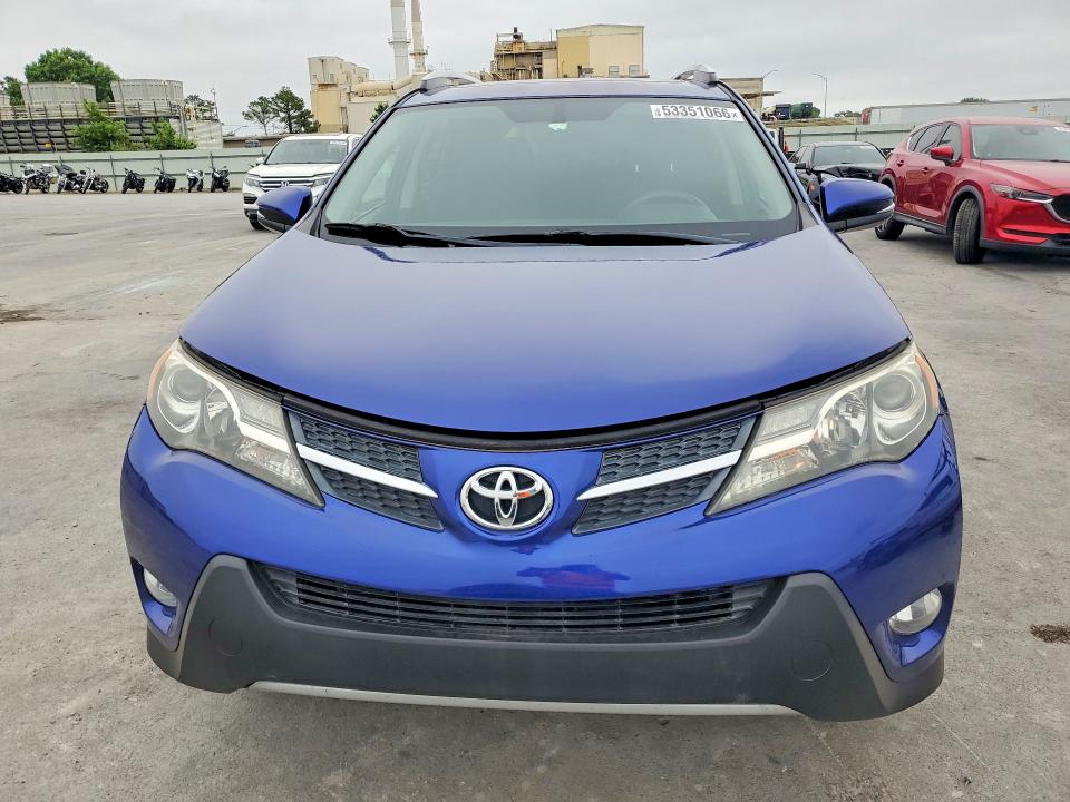 53351066 :رقم المزاد ، 2T3WFREV6FW163404 vin ، 2015 Toyota Rav4 مزاد بيع