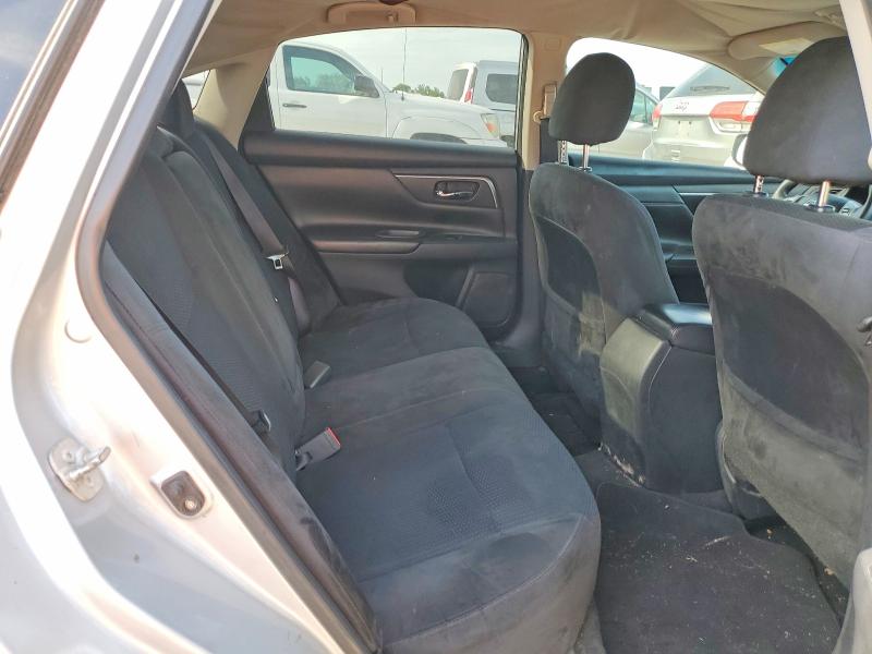 Продажа на аукционе авто 2015 Nissan Altima, vin: 1N4AL3AP0FN385084, номер лота: 53707546