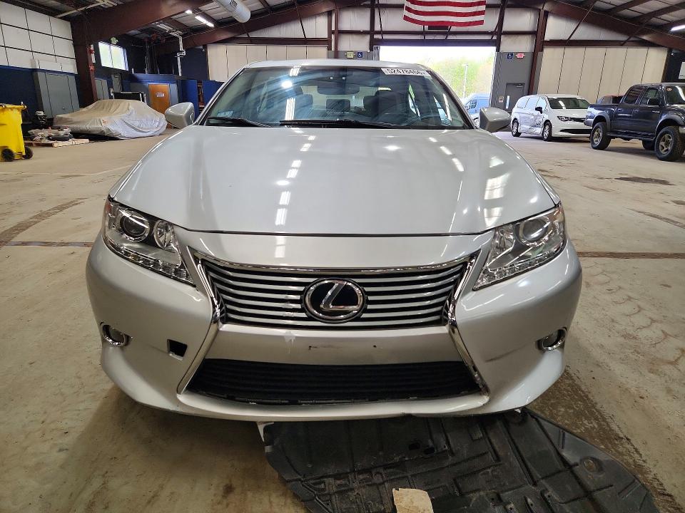 52478466 :رقم المزاد ، JTHBK1GG7F2186787 vin ، 2015 Lexus Es مزاد بيع