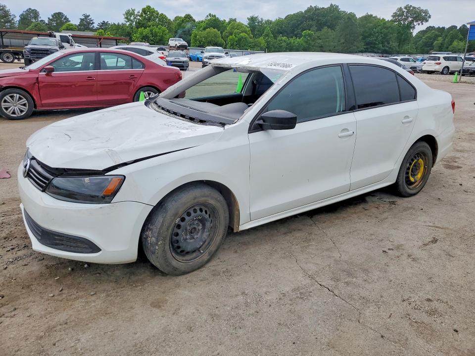 52497666 :رقم المزاد ، 3VW2K7AJ7EM325569 vin ، 2014 Volkswagen Jetta مزاد بيع