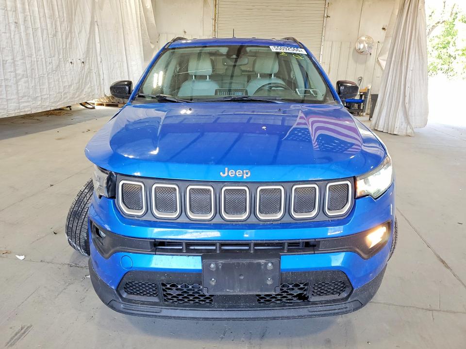 55092566 :رقم المزاد ، 3C4NJDBB0NT133313 vin ، 2022 Jeep Compass مزاد بيع