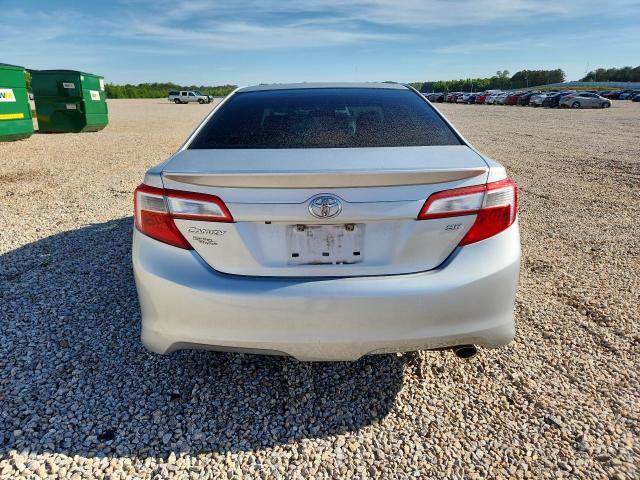 52084596 :رقم المزاد ، 4T1BF1FK5EU359362 vin ، 2014 Toyota Camry مزاد بيع