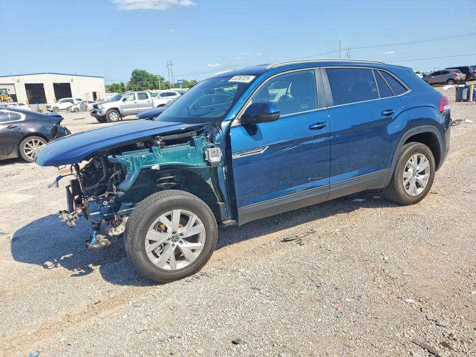 53282326 :رقم المزاد ، 1V2GC2CA3MC207832 vin ، 2021 Volkswagen Atlas Cross Sport مزاد بيع