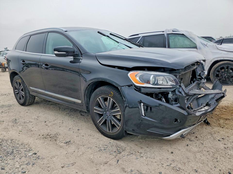 Продажа на аукционе авто 2017 Volvo Xc60, vin: YV440MDR8H2081666, номер лота: 52689426