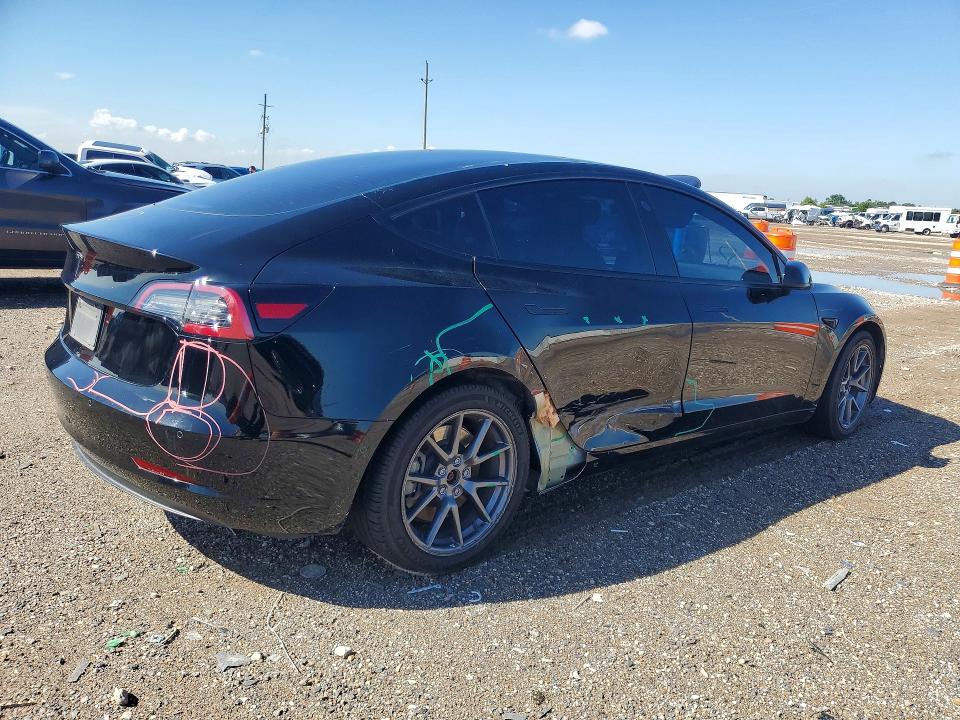 54420366 :رقم المزاد ، 5YJ3E1EA8NF355965 vin ، 2022 Tesla Model 3 مزاد بيع