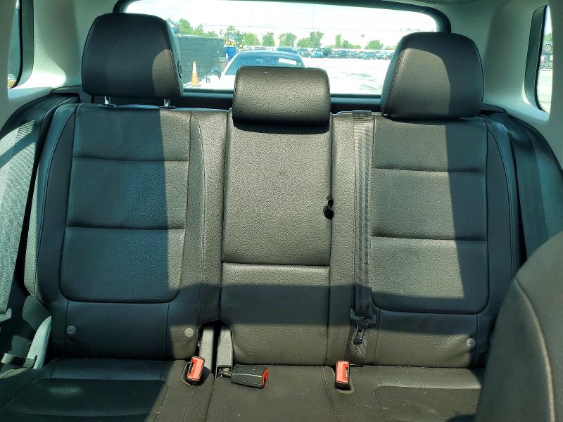 54011146 :رقم المزاد ، WVGBV7AX2FW599130 vin ، 2015 Volkswagen Tiguan مزاد بيع