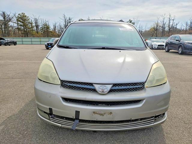 2004 Toyota Sienna მანქანა იყიდება აუქციონზე, vin: 5TDZA22C74S080813, აუქციონის ნომერი: 51830776
