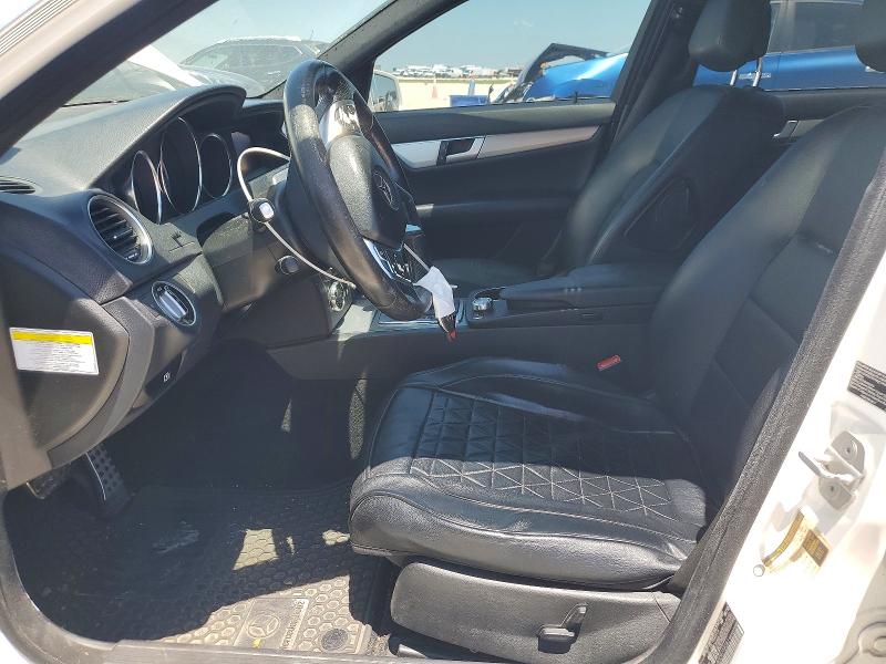 Продаж на аукціоні авто 2013 Mercedes-benz C, vin: WDDGF4HB0DR258083, номер лоту: 53547356