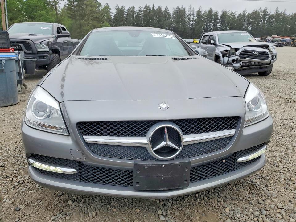 52266216 :رقم المزاد ، WDDPK4HAXCF036248 vin ، 2012 Mercedes-benz Slk مزاد بيع