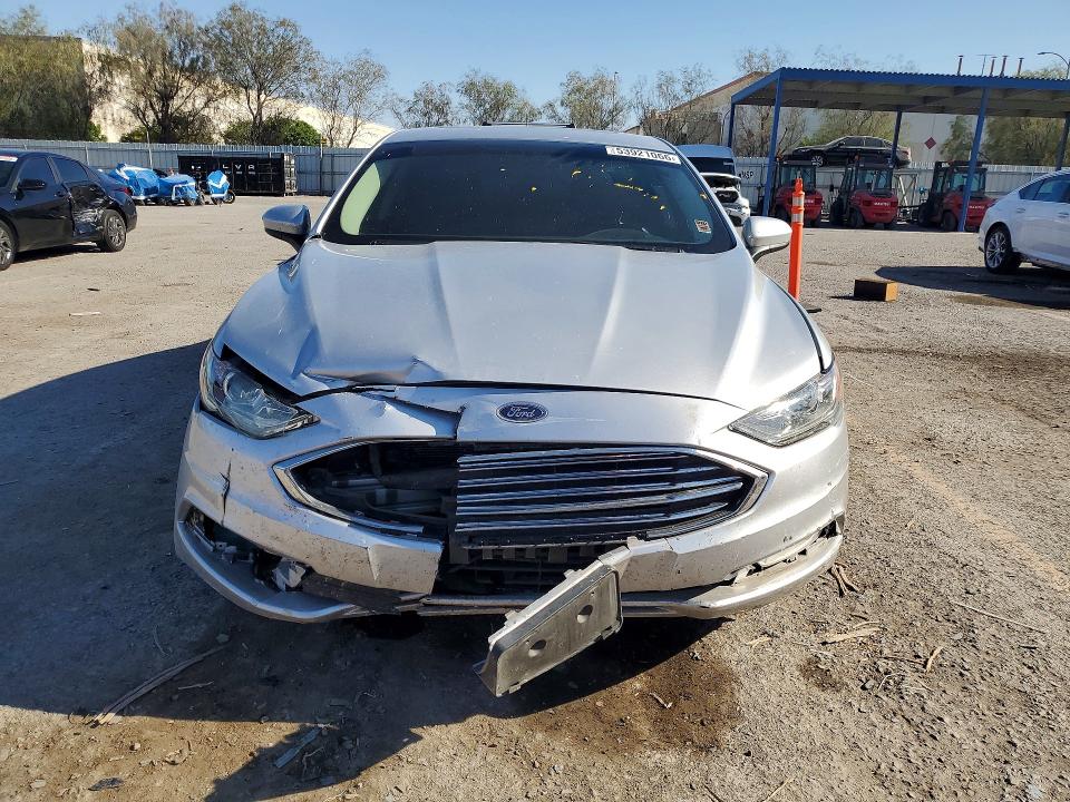 53921066 :رقم المزاد ، 3FA6P0HD9HR413873 vin ، 2017 Ford Fusion مزاد بيع