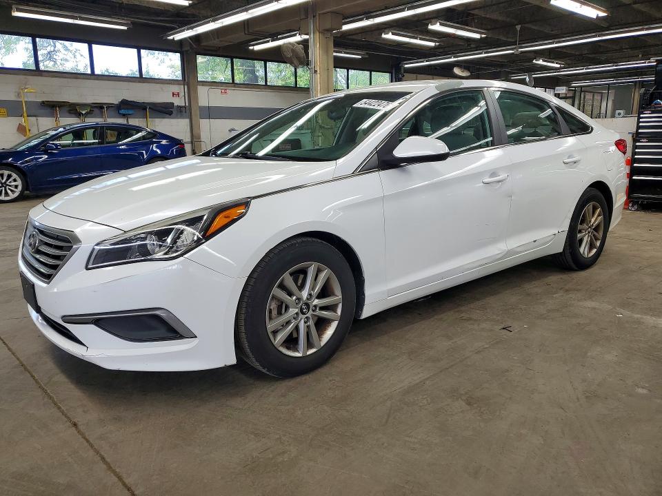 Auction sale of the 2016 Hyundai Sonata, vin: 5NPE24AF7GH360440, lot number: 54422476