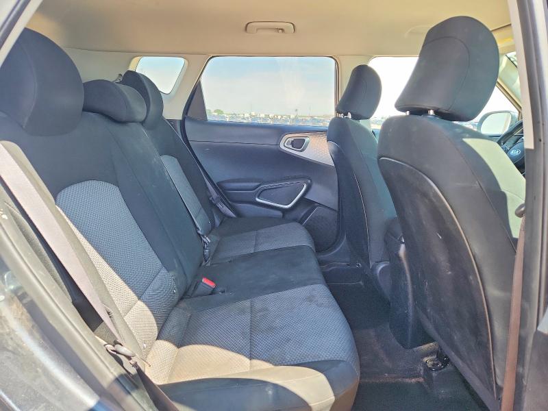 54538266 :رقم المزاد ، KNDJ23AU6L7083379 vin ، 2020 Kia Soul مزاد بيع