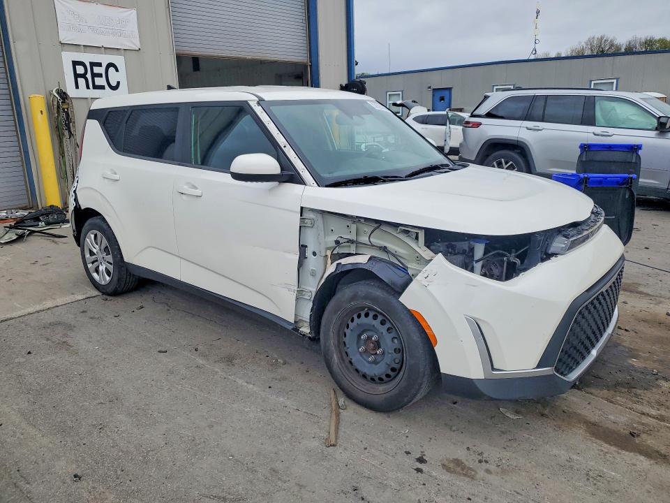 2023 Kia Soul მანქანა იყიდება აუქციონზე, vin: KNDJ23AU5P7856252, აუქციონის ნომერი: 53625096