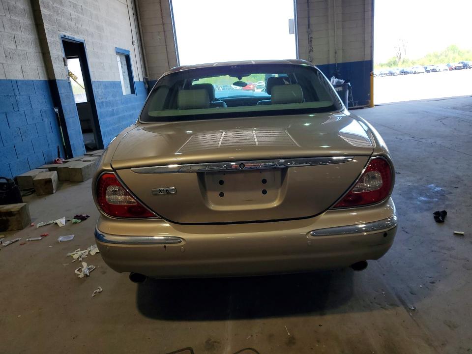 2004 Jaguar Xj8 მანქანა იყიდება აუქციონზე, vin: SAJWA71C74SG29780, აუქციონის ნომერი: 52430766