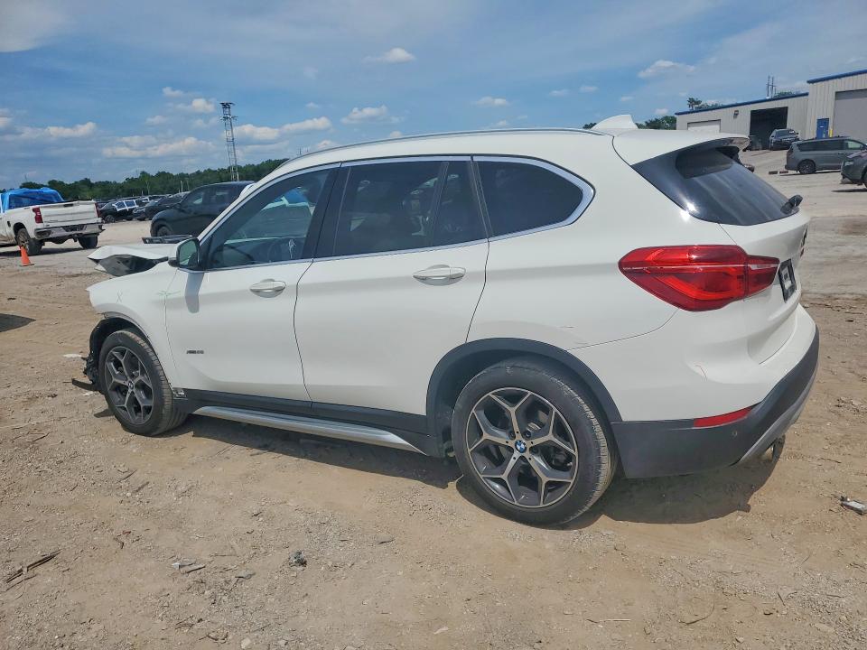 51469076 :رقم المزاد ، WBXHT3C30H5F85555 vin ، 2017 Bmw X1 مزاد بيع