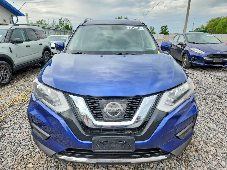 Продажа на аукционе авто 2017 Nissan Rogue, vin: JN8AT2MVXHW028107, номер лота: 53556446