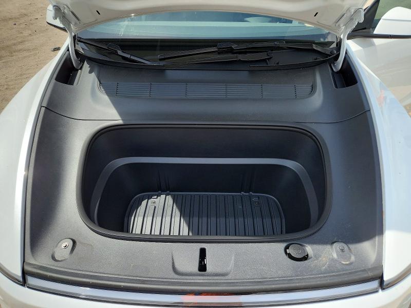 2026 Tesla Model Y მანქანა იყიდება აუქციონზე, vin: 7SAYGDED1TA417294, აუქციონის ნომერი: 51003666
