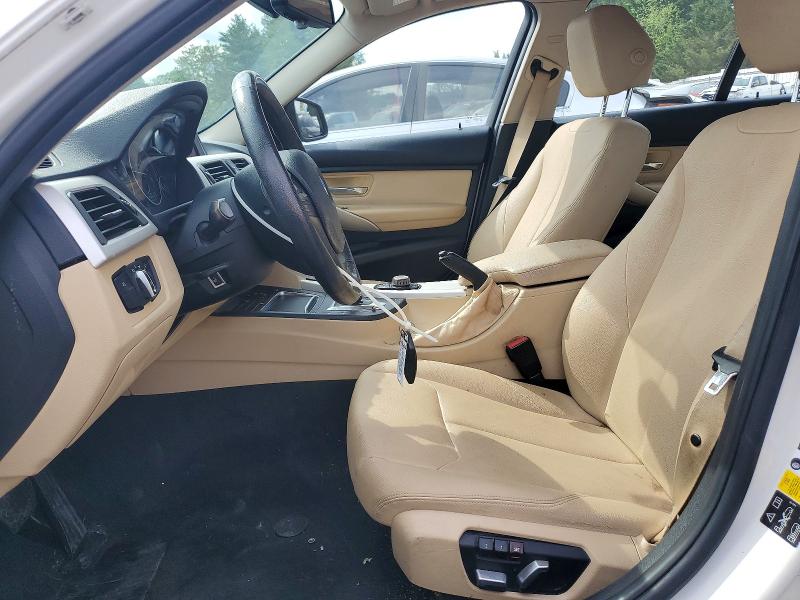 2018 Bmw 320 მანქანა იყიდება აუქციონზე, vin: WBA8E5G55JNV02975, აუქციონის ნომერი: 55338206