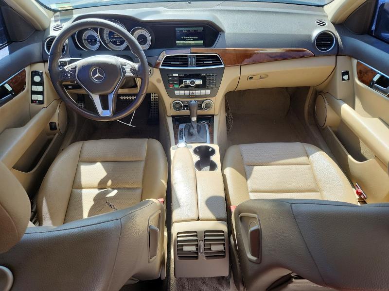 Продажа на аукционе авто 2013 Mercedes-benz C, vin: WDDGF8AB5DR259330, номер лота: 52379516