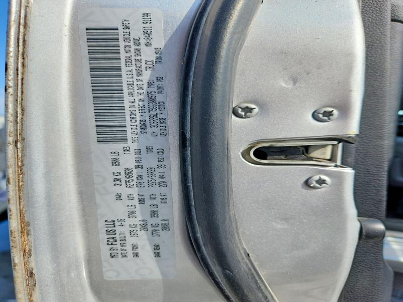 53922666 :رقم المزاد ، 3C6RR6LT5GG300975 vin ، 2016 Ram 1500 مزاد بيع